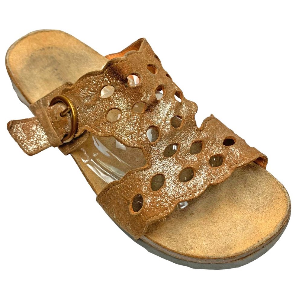 THINK! Mizzi Frosted Leather T Strap Cut Out Buckle Sandals